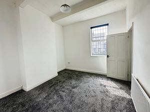 Lounge- click for photo gallery